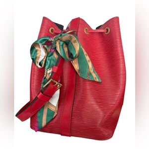 LOUIS VUITTON PETITE NOE RED